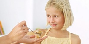 Obligar a comer a los niños ¿es conveniente?
