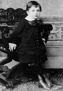 Einstein a los 3 años, en 1882.