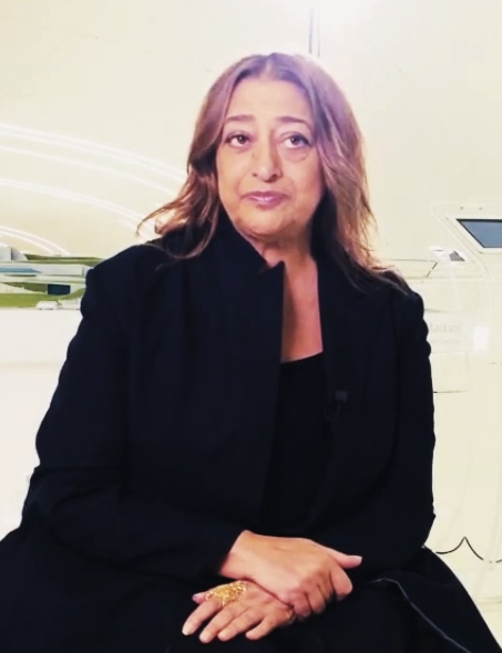 Cuentos de buenas noches para niñas rebeldes. Zaha Hadid en el año 2015