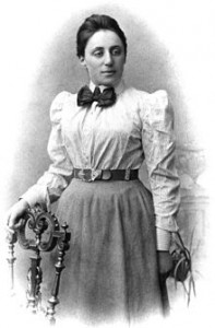 Emmy Noether, matemática alemana de ascendencia judía.
