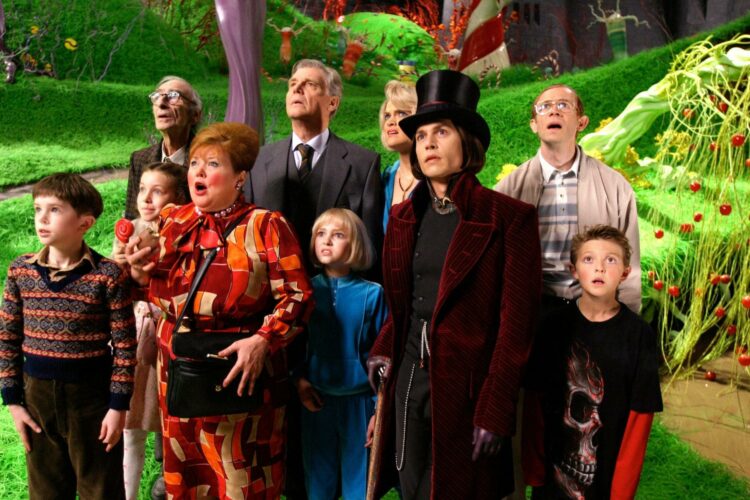 Cómo trabajar la autoestima en niños | Fotograma de la película Charlie y la fábrica de chocolate (2005)