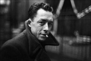 Albert Camus (7 de noviembre de 1913 - 4 de enero de 1960) fue un novelista, ensayista, dramaturgo, filósofo y periodista francés nacido en Argelia.