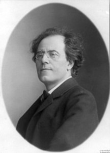 Gustav Mahler (7 de julio de 1860 - 18 de mayo de 1911). Gustav Mahler en 1909 Gustav Mahler (7 de julio de 1860 - 18 de mayo de 1911). Gustav Mahler en 1909