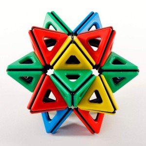 Juegos para aprender matemáticas | Magnetic Polydron. Set matemático de 118 piezas imantadas | De 3 a 15 años 