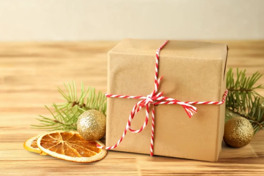 Regalo envuelto para un amigo invisible