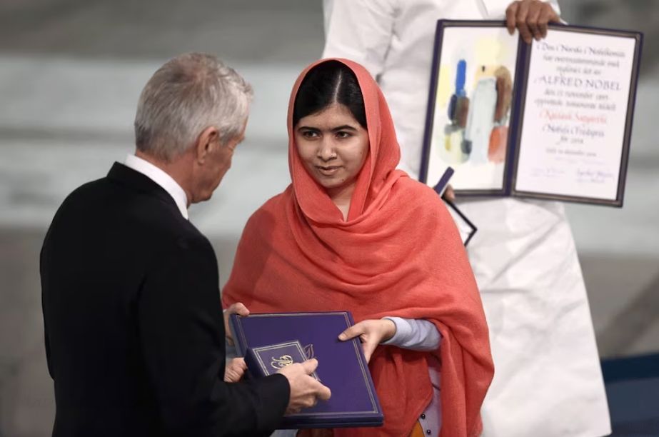 Malala Yousafzai recibiendo el Premio Nobel de la Paz