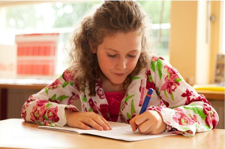 Organización del espacio en la escritura de un niño zurdo